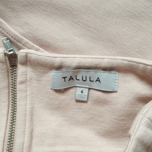 Baby pink Aritzia bandage skirt - Picture 4 of 4